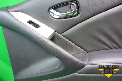 Обшивка двери задней правой под электрику (829241AA0A) для Nissan Murano (Z51) с 2007-2015г (Мурано)