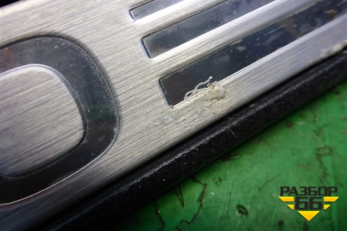 Накладка порога внутренняя переднего правого (в проём) (769B01AA0A) для Nissan Murano (Z51) с 2007-2015г (Мурано)