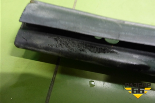 Уплотнитель на кузов левый для Nissan Murano (Z51) с 2007-2015г (Мурано)