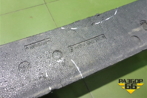 Наполнитель переднего бампера (62090HV00A) для Nissan Qashqai (J11E) с 2013г