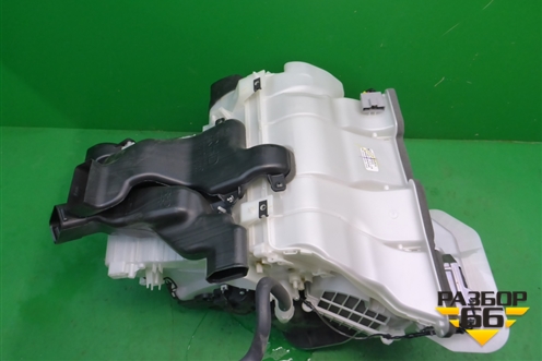Корпус отопителя (правый руль) (272103UR2A) для Nissan X-Trail (Т31) с 2007-2014г