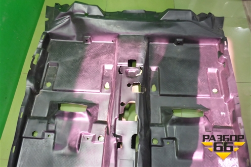 Покрытие напольное (правый руль) (749023UB0A) для Nissan X-Trail (Т31) с 2007-2014г