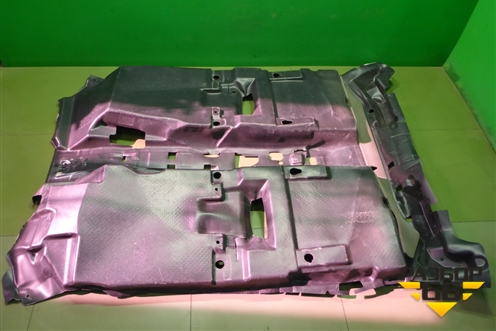 Покрытие напольное (правый руль) (749023UB0A) для Nissan X-Trail (Т31) с 2007-2014г