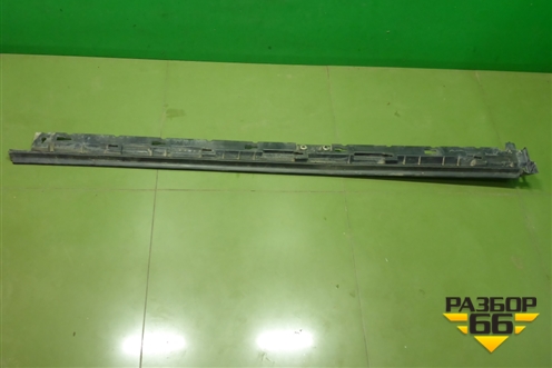 Накладка на порог наружная левая (EG2151PS1) для Mazda CX 7 с 2006-2012г