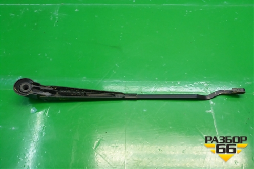 Поводок стеклоочистителя правый для Volkswagen Pointer с 2004г