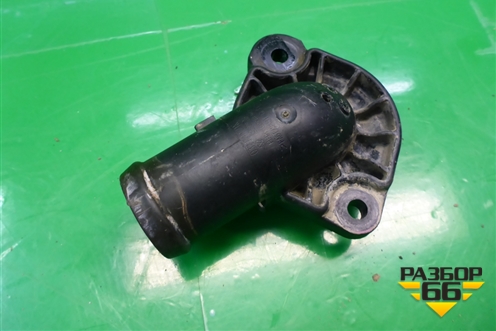 Фланец системы охлаждения (1.0л BJR) (032121121K) для Volkswagen Pointer с 2004г