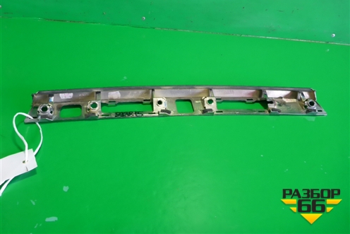 Накладка крышки багажника (7680102K30) для Toyota Corolla (E21) с 2018г (Королла 210)