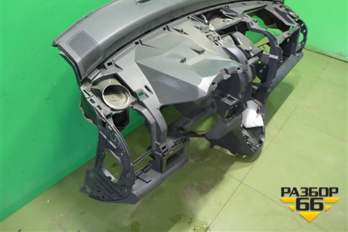 Торпедо под AIR BAG без AIR BAG (77400SWAA0) для Honda CR-V(RE) с 2006-2012г