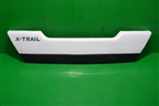 Накладка двери багажника (90901JU00A) для Nissan X-Trail (Т31) с 2007-2014г