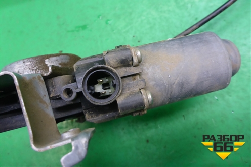 Стеклоподъёмник электрический передний правый для Nissan Navara (D40) с 2005-2015г (Навара)