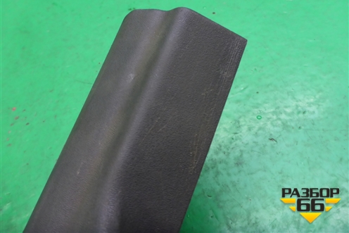 Накладка порога внутренняя заднего правого (769B6EB323) для Nissan Navara (D40) с 2005-2015г