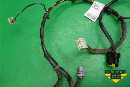 Проводка двери задней левой (241274X60A) для Nissan Navara (D40) с 2005-2015г