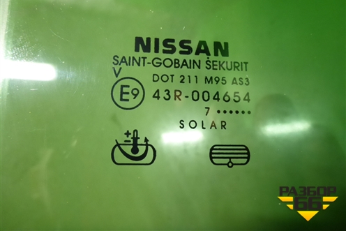 Стекло двери задней правой (штатная тонировка) (82300EB320) для Nissan Navara (D40) с 2005-2015г