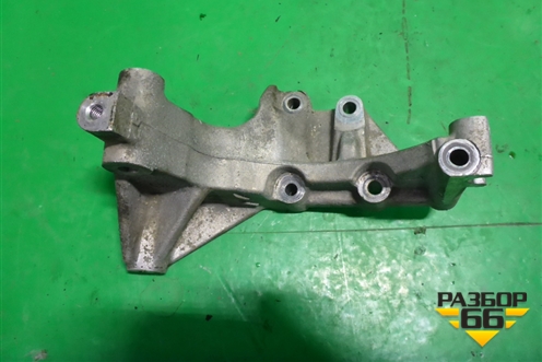 Кронштейн генератора (2.5л D4CB) для Hyundai Porter с 2004-2025г (Портер)