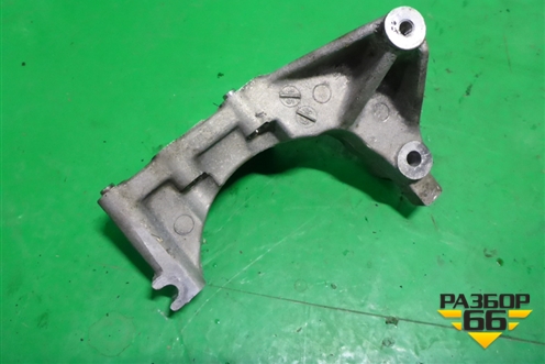 Кронштейн генератора (2.5л D4CB) для Hyundai Porter с 2004-2025г (Портер)