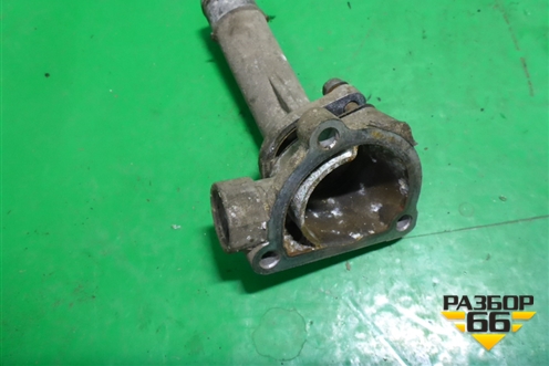 Фланец системы охлаждения (2.5л D4CB) для Hyundai Porter с 2004-2025г (Портер)