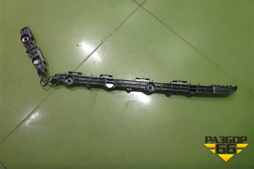 Кронштейн заднего бампера правый (новый дубликат) (5257506110) для Toyota Camry V50 с 2011-2018г (Камри)