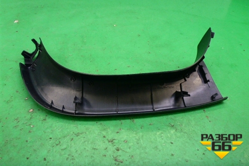 Обшивка двери багажника левая (6793842050) для Toyota Rav-4 с 2012-2019г (Рав 4)