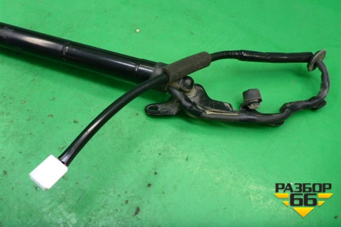 Амортизатор двери багажника электрический (правый) (6891042041) для Toyota Rav-4 с 2012-2019г (Рав 4)