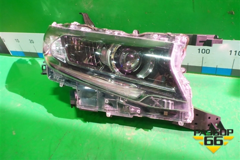 Фара правая (после 2017г LED без блока) (8114560N20) для Toyota Land Cruiser Prado(150) с 2009г (Ленд Крузер Прадо)