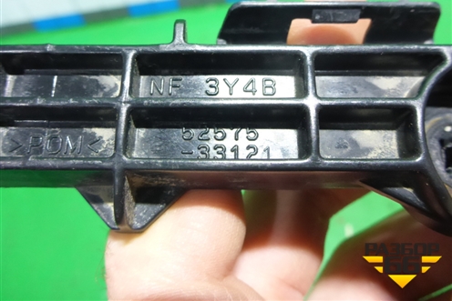 Кронштейн заднего бампера правый (5257533121) для Toyota Camry V50 с 2011-2018г (Камри)