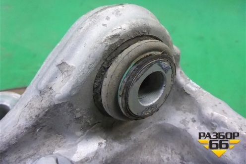 Кулак задний правый (A1723502008) для Mercedes Benz SLK R172 с 2010-2016г