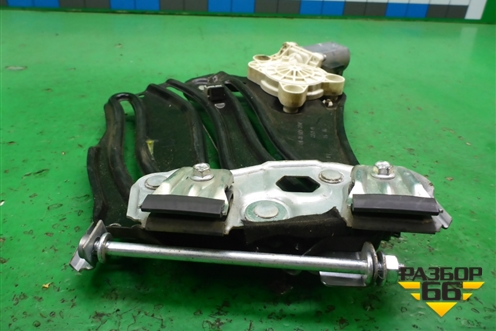 Стеклоподъёмник электрический задний правый (A1726700203) для Mercedes Benz SLK R172 с 2010-2016г