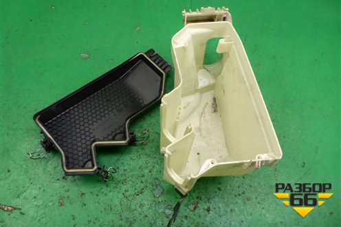Корпус блока предохранителей (A1725450001) для Mercedes Benz SLK R172 с 2010-2016г