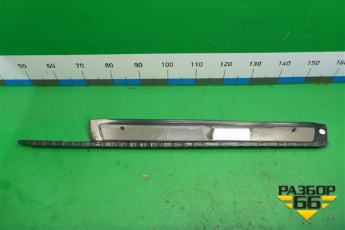 Накладка порога внутренняя правая (в проём) (A1726800635) для Mercedes Benz SLK R172 с 2010-2016г