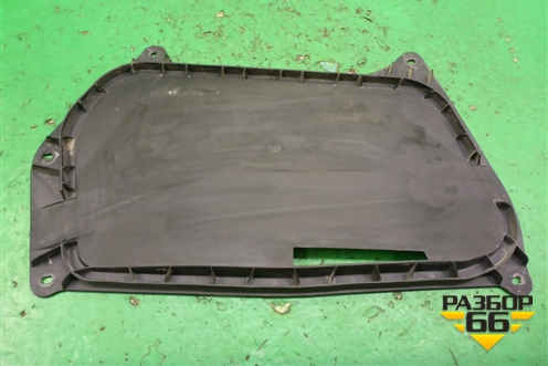 Накладка внутренняя (на капот левая) (A1728800105) для Mercedes Benz SLK R172 с 2010-2016г