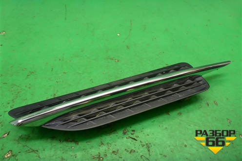 Накладка переднего крыла левого (A172690379) для Mercedes Benz SLK R172 с 2010-2016г