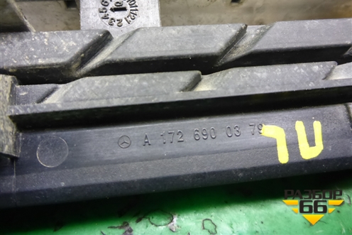 Накладка переднего крыла левого (A172690379) для Mercedes Benz SLK R172 с 2010-2016г