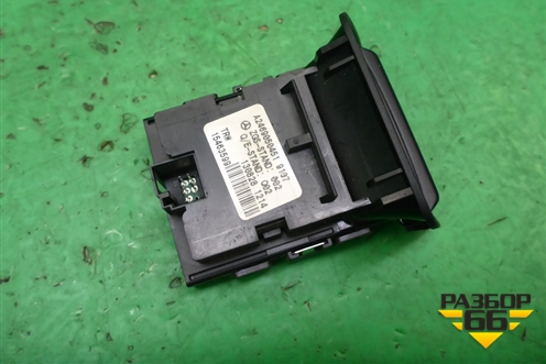 Кнопка стояночного тормоза (A2469050451) для Mercedes Benz SLK R172 с 2010-2016г