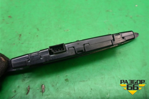 Дисплей паркинга (A1725420023) для Mercedes Benz SLK R172 с 2010-2016г