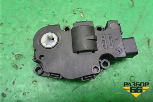 Моторчик заслонки отопителя для Mercedes Benz SLK R172 с 2010-2016г
