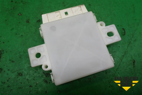 Блок управления парктроником (A1729000302) для Mercedes Benz SLK R172 с 2010-2016г