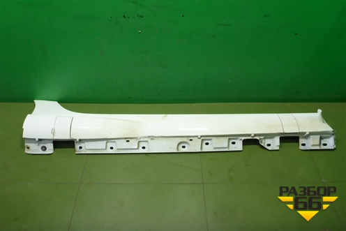 Накладка на порог наружная правая (A1726980354) для Mercedes Benz SLK R172 с 2010-2016г