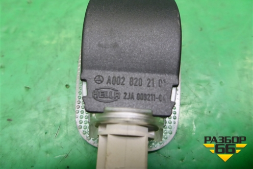 Фонарь подсветки багажника (A0028202101) для Mercedes Benz SLK R172 с 2010-2016г