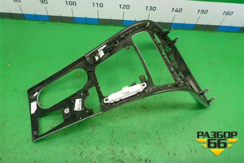 Накладка внутренняя (на консоль) (A1726801336) для Mercedes Benz SLK R172 с 2010-2016г