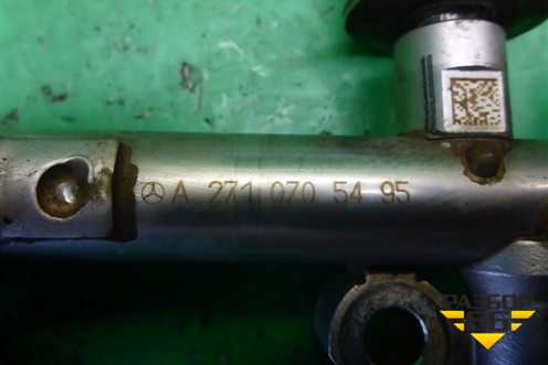 Рейка топливная рампа (1.8л 27186130) (A2710705495) для Mercedes Benz SLK R172 с 2010-2016г