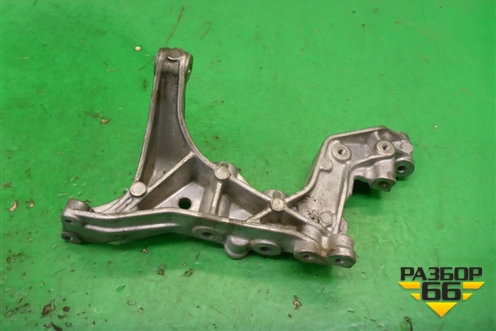 Кронштейн (клапана ЕГР) (1.8л 27186130) (A2711410840) для Mercedes Benz SLK R172 с 2010-2016г