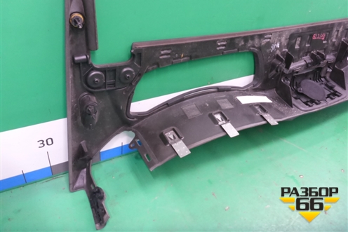Накладка внутренняя (за сиденьями) (A1726900540) для Mercedes Benz SLK R172 с 2010-2016г