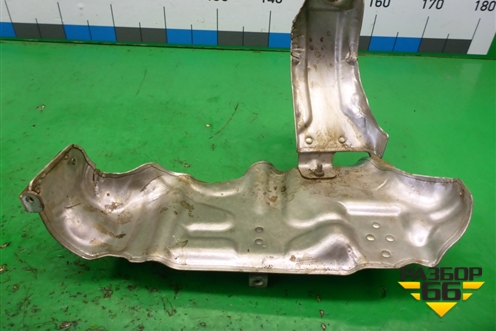 Экран тепловой (на выпускной коллектор 1.8л 27186130) (A271090034) для Mercedes Benz SLK R172 с 2010-2016г