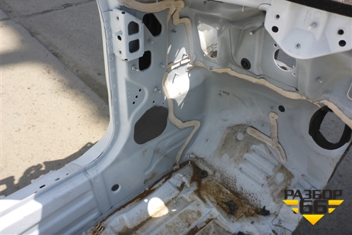 Боковина кузова левая (A1726300101) для Mercedes Benz SLK R172 с 2010-2016г