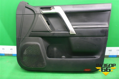 Обшивка двери передней правой под электрику для Toyota Land Cruiser Prado(150) с 2009г (Ленд Крузер Прадо)