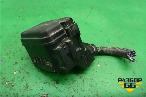 Блок реле для Toyota Land Cruiser Prado(150) с 2009г (Ленд Крузер Прадо)