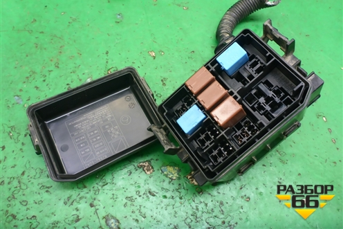 Блок реле для Toyota Land Cruiser Prado(150) с 2009г (Ленд Крузер Прадо)