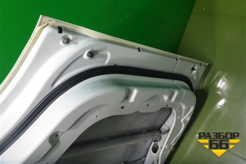 Дверь задняя правая (770042W010) для Hyundai Grand Santa Fe с 2012-2018г (Гранд Санта Фе)