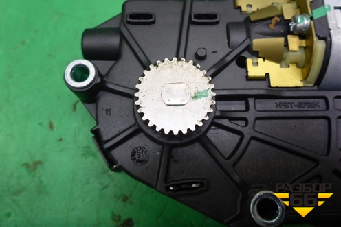 Моторчик люка (понарамы) для Hyundai Grand Santa Fe с 2012-2018г (Гранд Санта Фе)