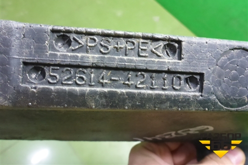 Наполнитель переднего бампера (5261442110) для Toyota Rav-4 с 2012-2019г (Рав 4)